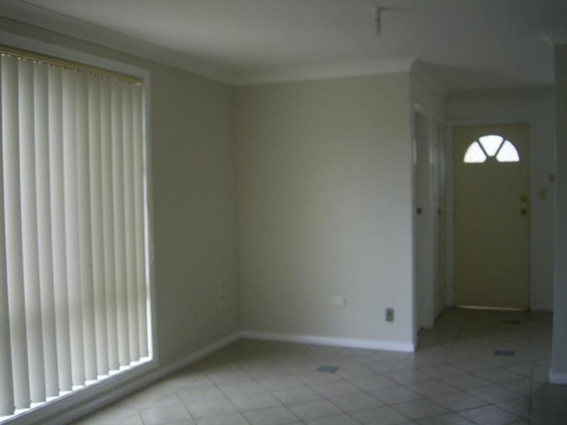 2/14 East St, Russell Vale NSW 2517