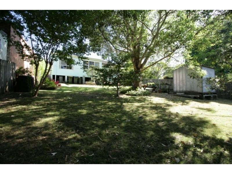 31 Owen  St, Bulli NSW 2516