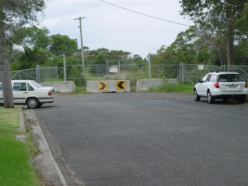 102 Wrexham Rd, Thirroul NSW 2515