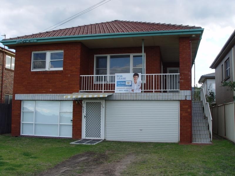 1/56 Beach Dr, Woonona NSW 2517