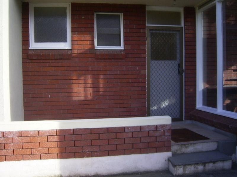 2/1 Marlo  St, Towradgi NSW 2518