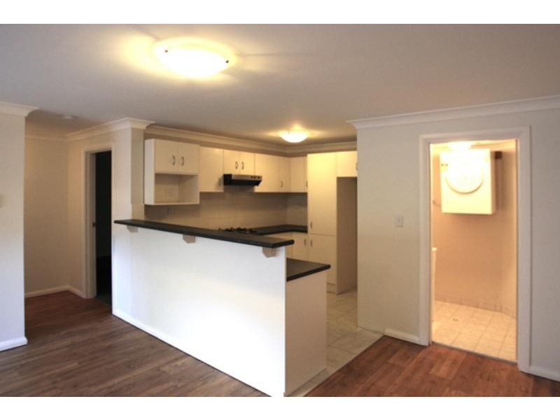 13/28 Underwood  St, Corrimal NSW 2518