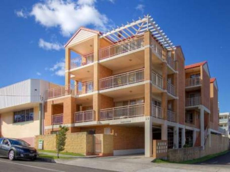 13/28 Underwood  St, Corrimal NSW 2518