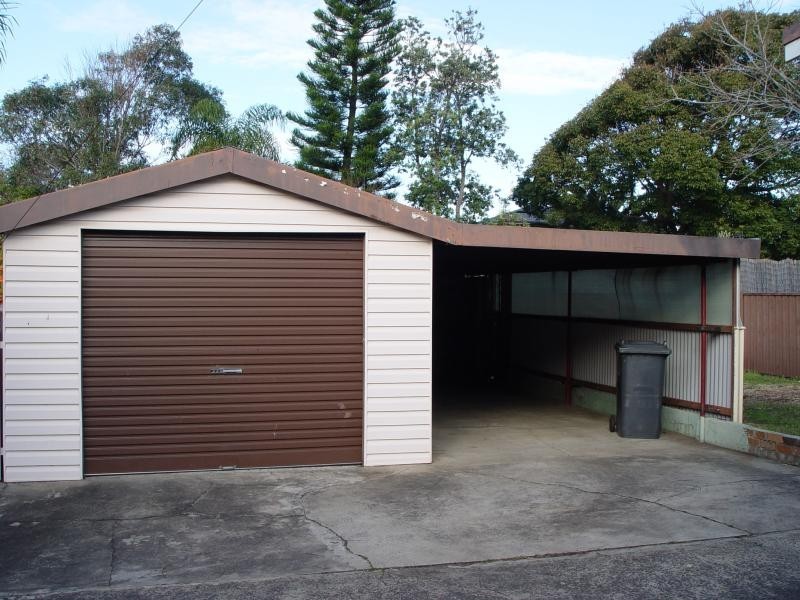 23 Park Rd, Woonona NSW 2517