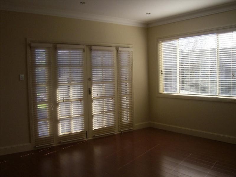 198 Shellharbour Rd, Warilla NSW 2528