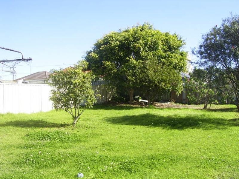 198 Shellharbour Rd, Warilla NSW 2528