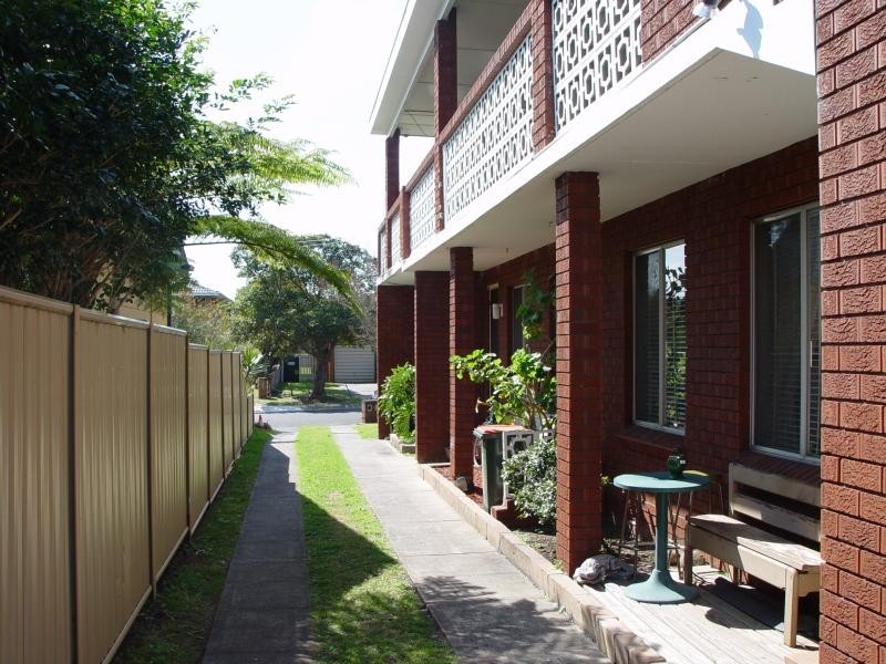 5/4 St Lukes  Ave, Brownsville NSW 2530