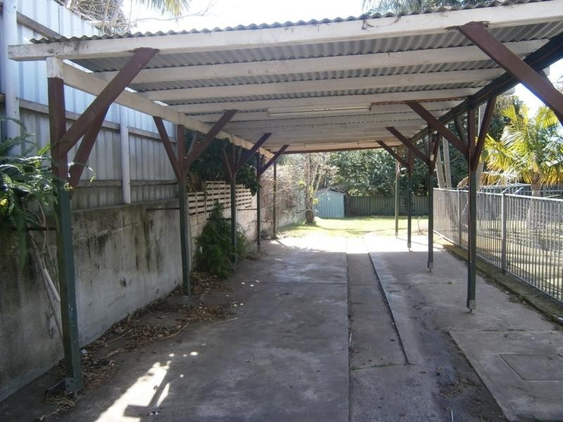 100 New Mount Pleasant Rd, Mount Pleasant NSW 2519