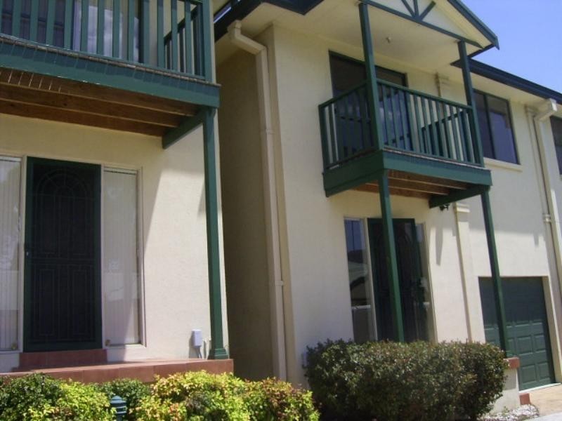 4/232 Princes  Hwy, Bulli NSW 2516