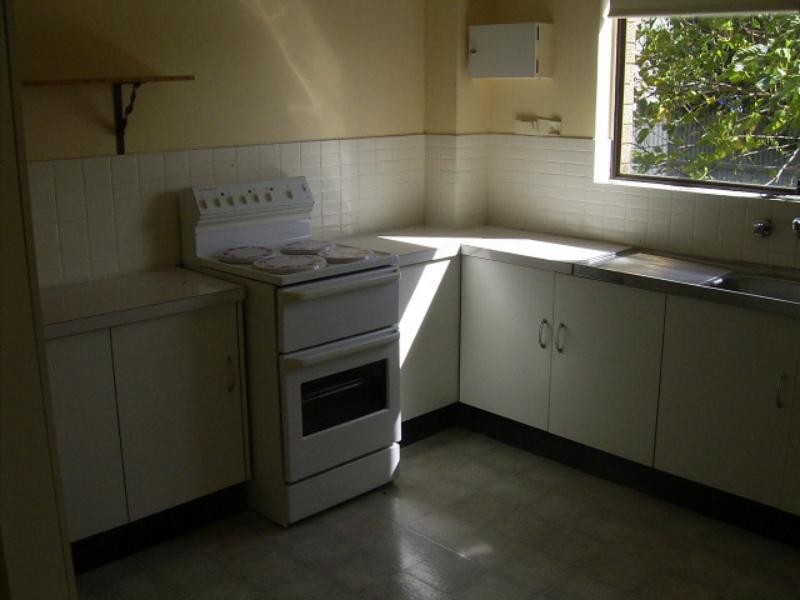 2/10 Hurley Cres, Fairy Meadow NSW 2519