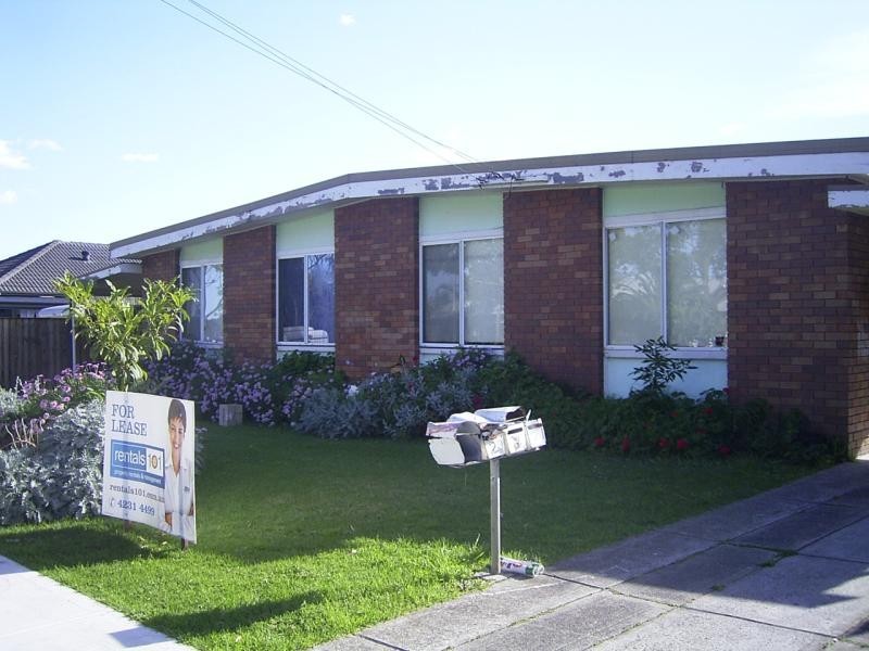 42 Cawley  Rd, Bellambi NSW 2518