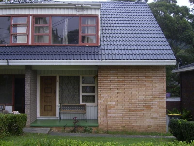 2/96 Brokers Rd, Balgownie NSW 2519