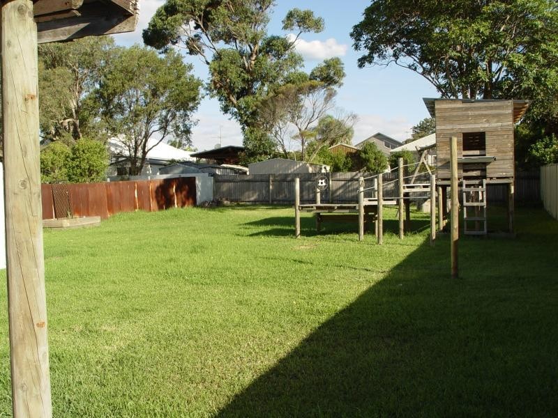 57 Thalassa Ave, Corrimal East NSW 2518