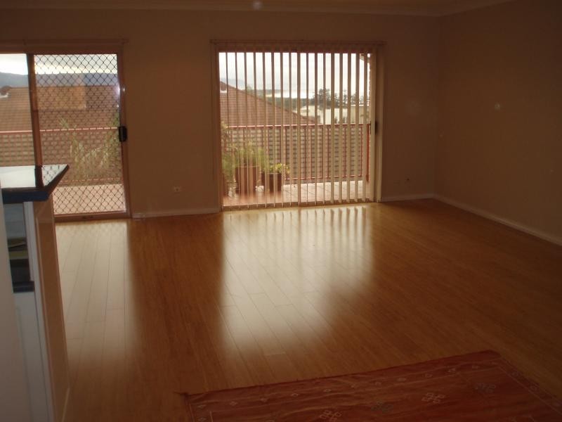 13/2 Edward  St, North Wollongong NSW 2500