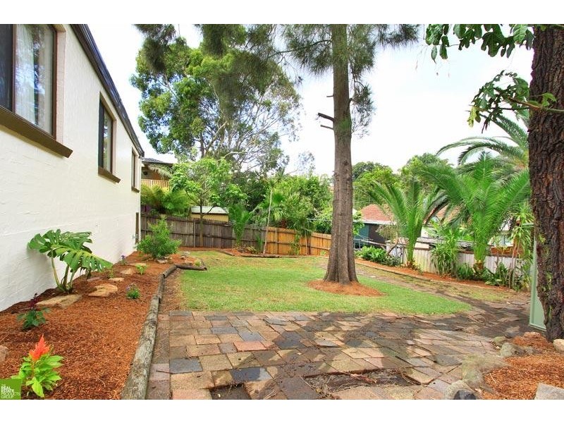 115 Bridge St, Coniston NSW 2500