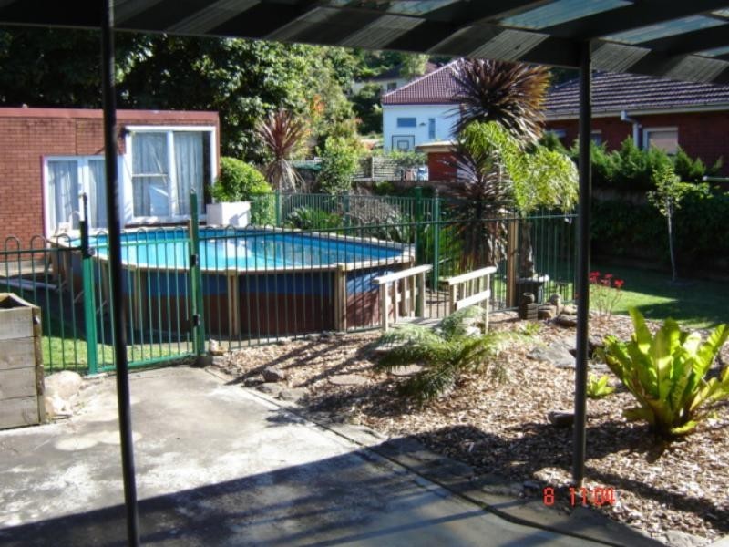 440 Lawrence Hargrave Dr, Thirroul NSW 2515