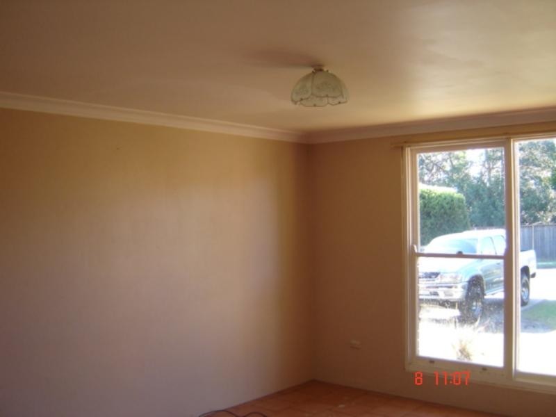 440 Lawrence Hargrave Dr, Thirroul NSW 2515