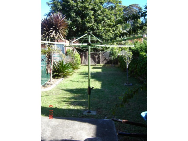 440 Lawrence Hargrave Dr, Thirroul NSW 2515