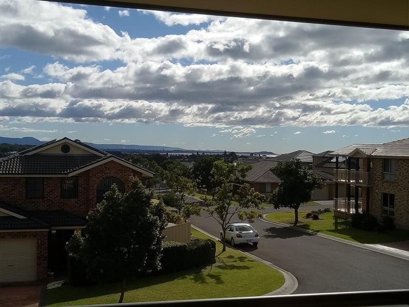 1/24 Bribie  Ave, Shell Cove NSW 2529