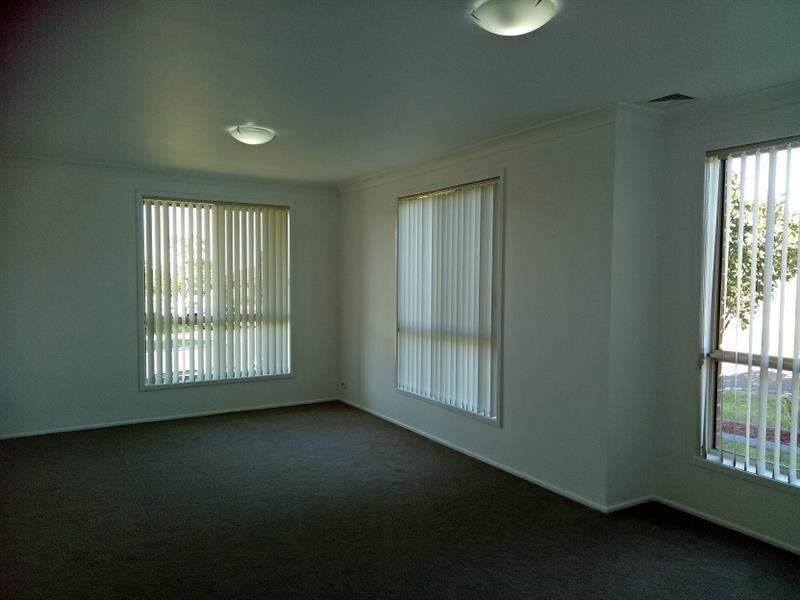 1/24 Bribie  Ave, Shell Cove NSW 2529