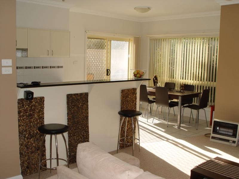 2/479 princes  Hwy, Fairy Meadow NSW 2519