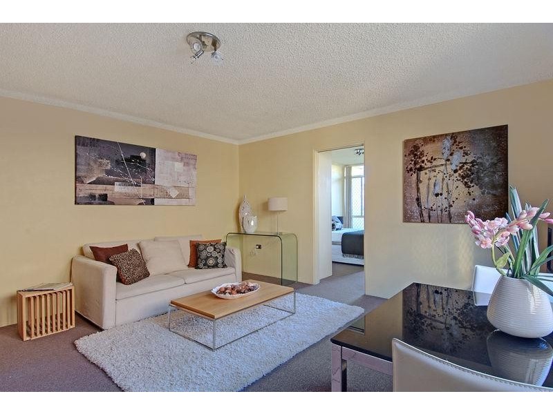 2/34 Pioneer  Rd, Bellambi NSW 2518