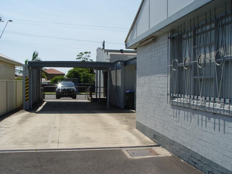 160 Pioneer  Rd, Towradgi NSW 2518