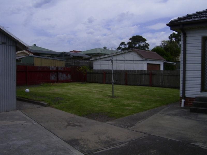 129 Towradgi Rd, Towradgi NSW 2518