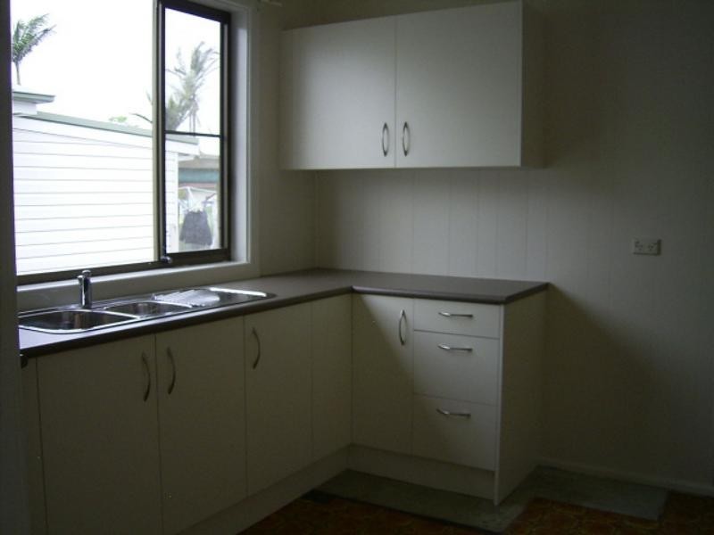 129 Towradgi Rd, Towradgi NSW 2518