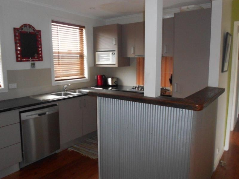24 Kippax St, Warilla NSW 2528
