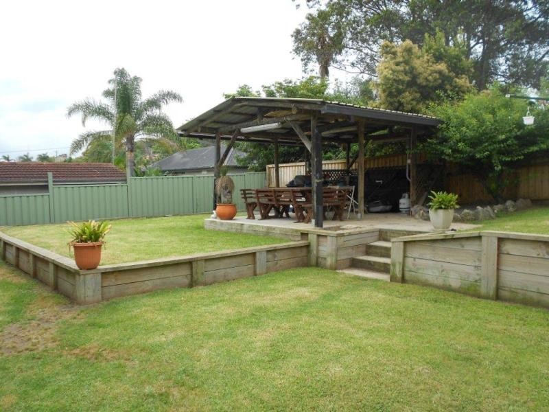 24 Kippax St, Warilla NSW 2528