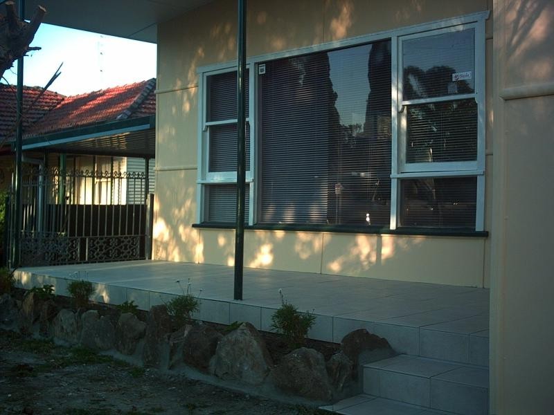 43 Brook  St, Dapto NSW 2530