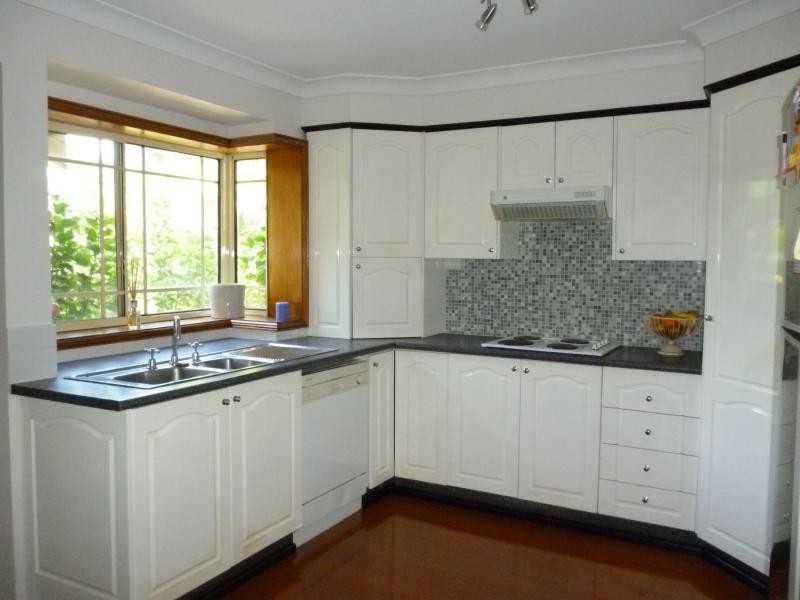 2/64  Gilmore  St, West Wollongong NSW 2500