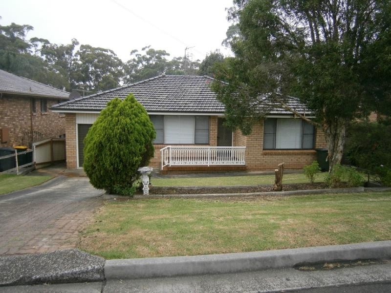 13 Keira  St, Tarrawanna NSW 2518