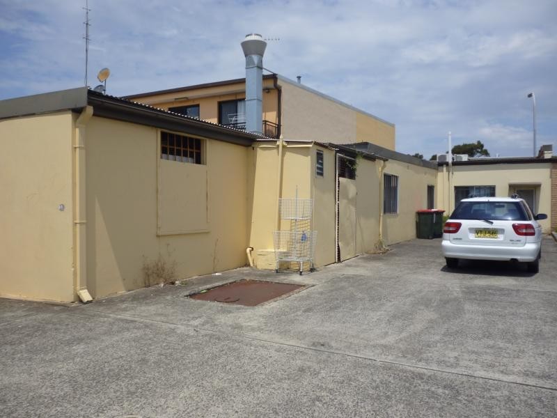 15 George  St, Warilla NSW 2528