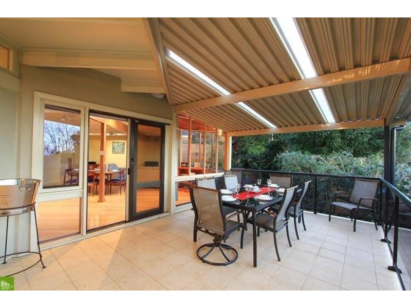 35 Rose Pde, Mount Pleasant NSW 2519