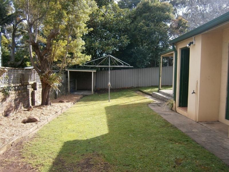 110 The  Ave, Mount Saint Thomas NSW 2500