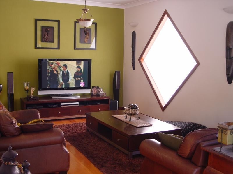 6 Stanhope St, Woonona NSW 2517