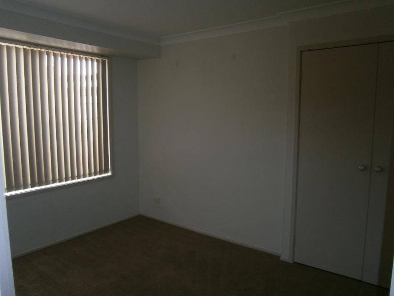 7 Ashton Vale Gr, Horsley NSW 2530