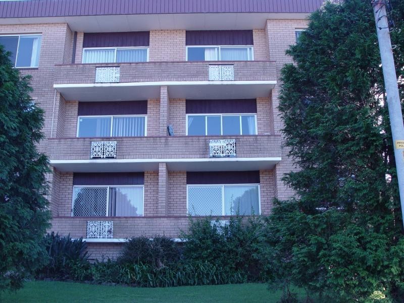 4/7 Russell St, Woonona NSW 2517