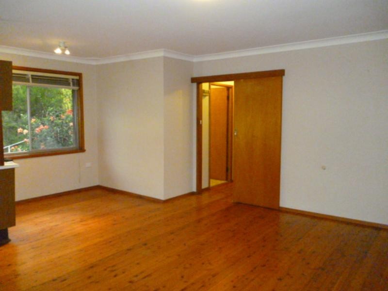 2/9 Zelang  Ave, Figtree NSW 2525