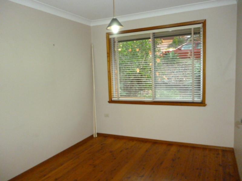 2/9 Zelang  Ave, Figtree NSW 2525