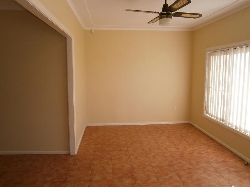 79 Lakeview  Pde, Primbee NSW 2502