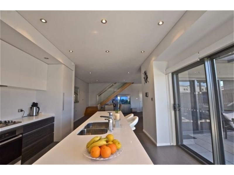 57 Carters  Lane, Towradgi NSW 2518