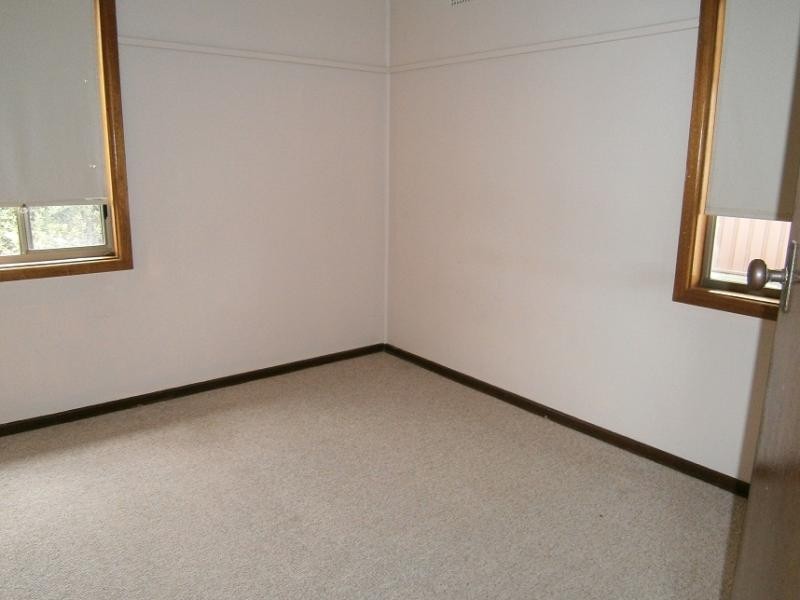 2A Obrien  St, Bulli NSW 2516