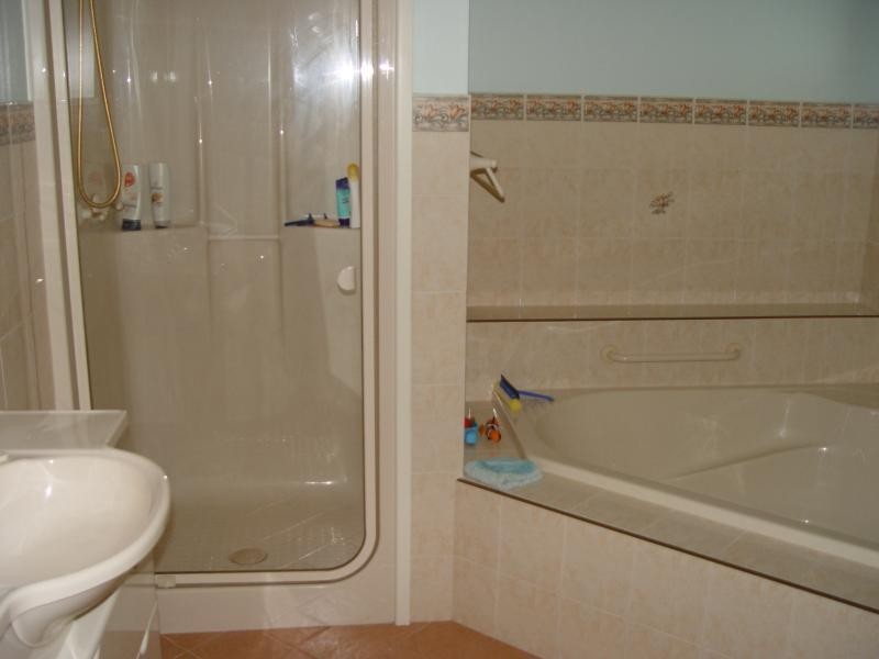 2/10 Owen Park Rd, Bellambi NSW 2518