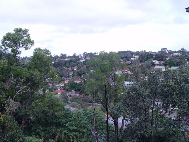 16B Murrogun Cres, Cordeaux Heights NSW 2526