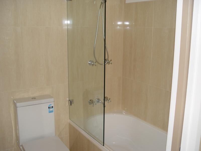 16B Murrogun Cres, Cordeaux Heights NSW 2526