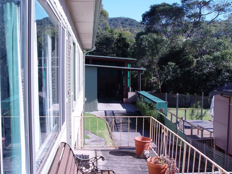 26 East  St, Russell Vale NSW 2517