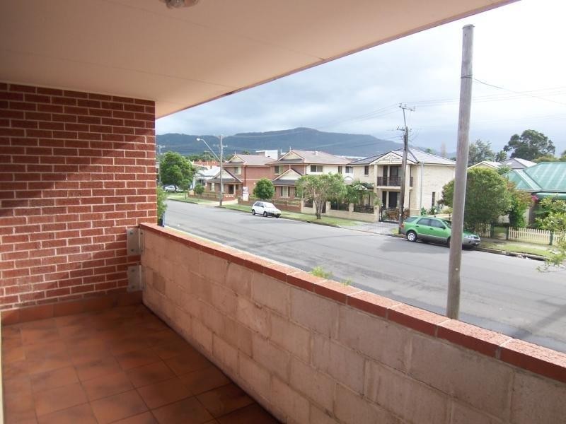 4/24-26 Daisy St, Fairy Meadow NSW 2519